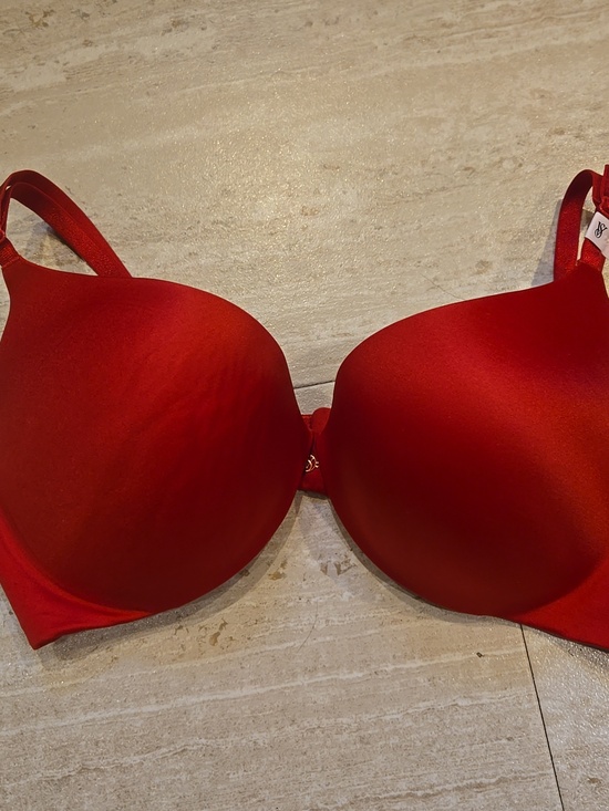 Victoria's Secret Other - New Victoria's Secret Red Push-Up Bra